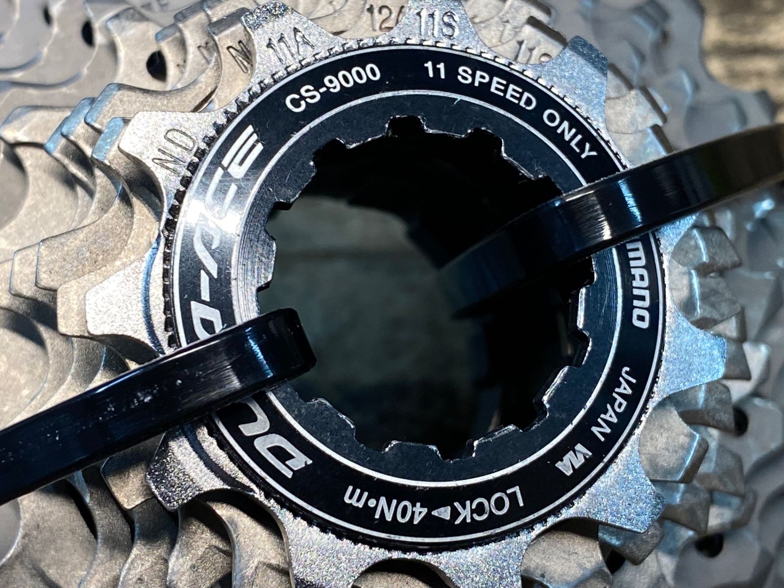 Shimano DURA-ACE CS-9000 スプロケット 11-28T Shimano Dura-Ace CS-9000 11-Speed Cassette - Components