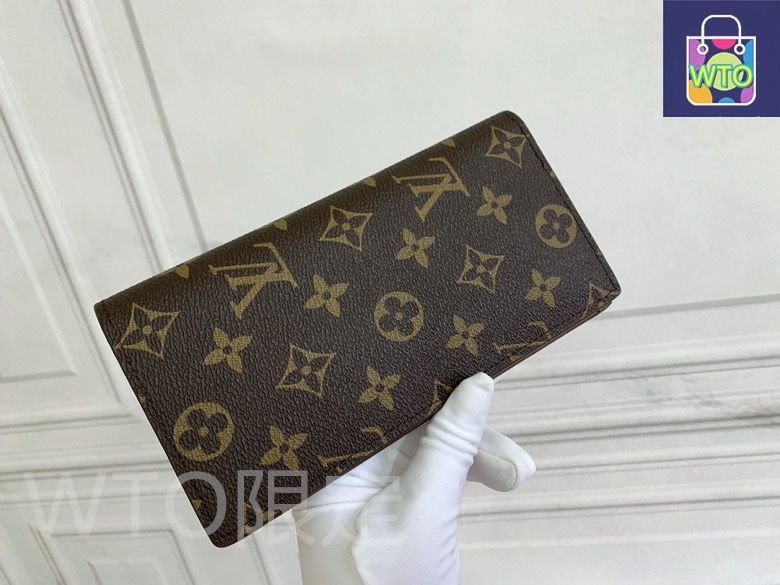 ブラック　モノグラム　レザー　長財布 クロムハーツ財布 / 2ジップ クロスボタンズ ストラップ