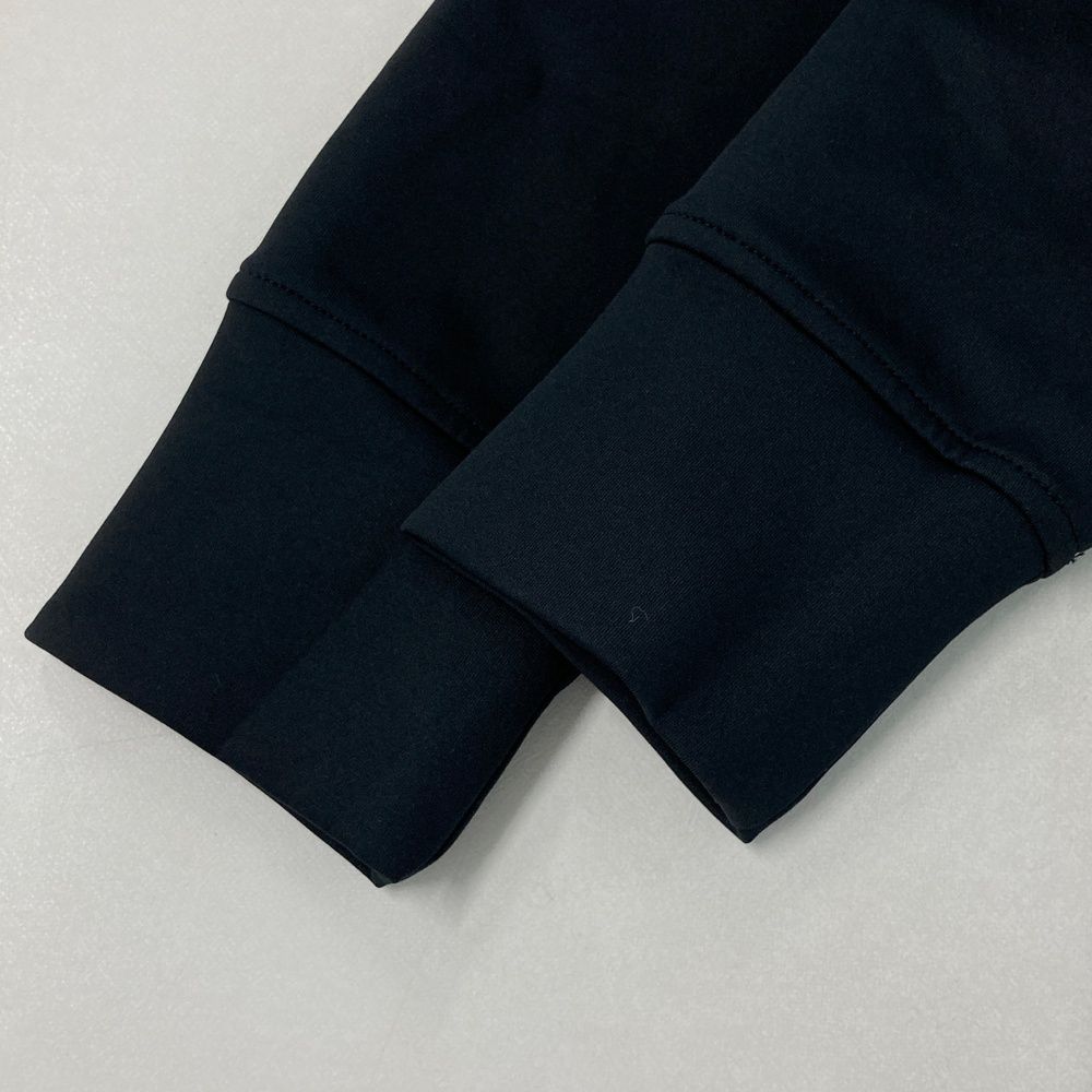 240101526292 ゴルフウェア