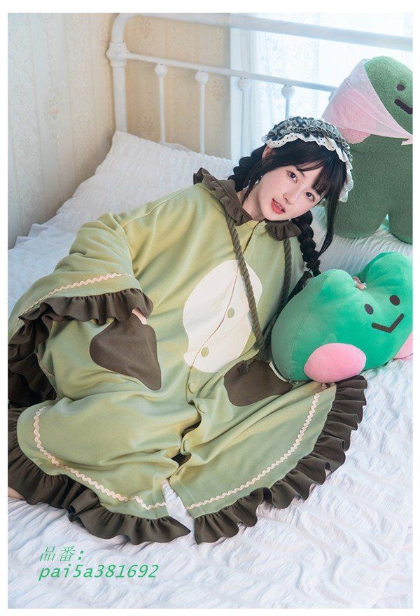 ブランケット マント ルームウェア 蛙 大判 かわいい ポンチョ 冬 洗える ケープ ボタン付き ひざ掛け 防寒 あったか 韓国風 pai5a381692 DECORATOM_COM_BR