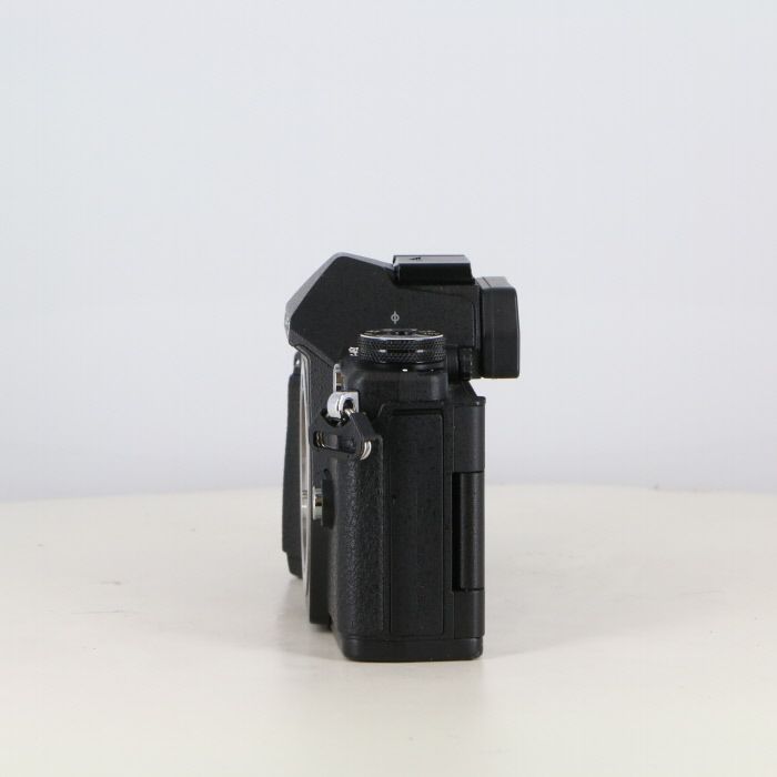 E-M5