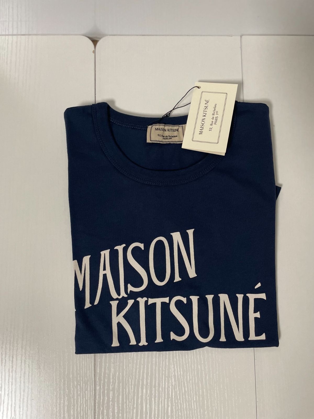 メゾンキツネ MAISON KITSUNE クルーネックTシャツ HANDWRITING CLASSIC TEE-SHIRT レディース