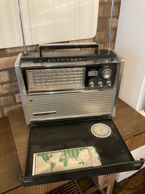 NationalPanasonic松下時代ヴィンテージ海外用ラジオRF-5000