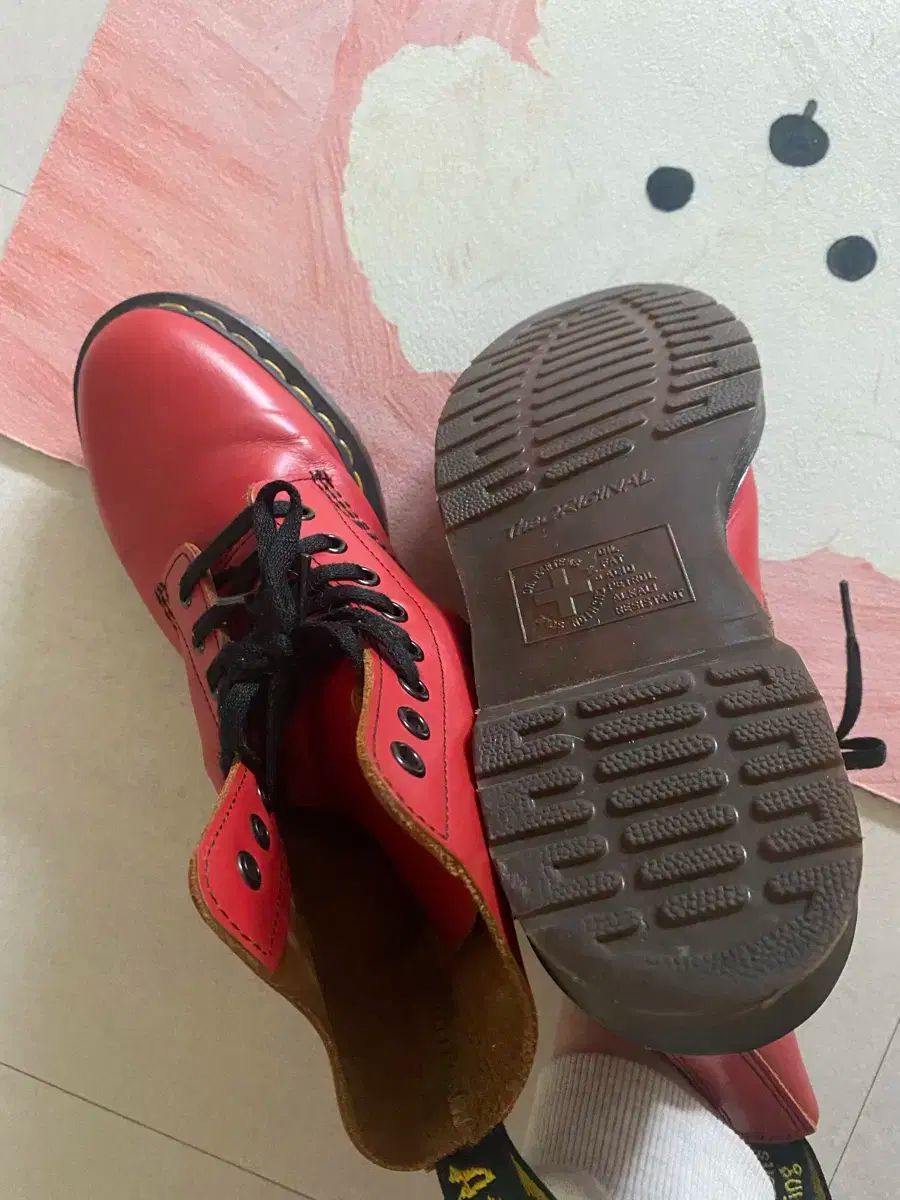 MARTENS
