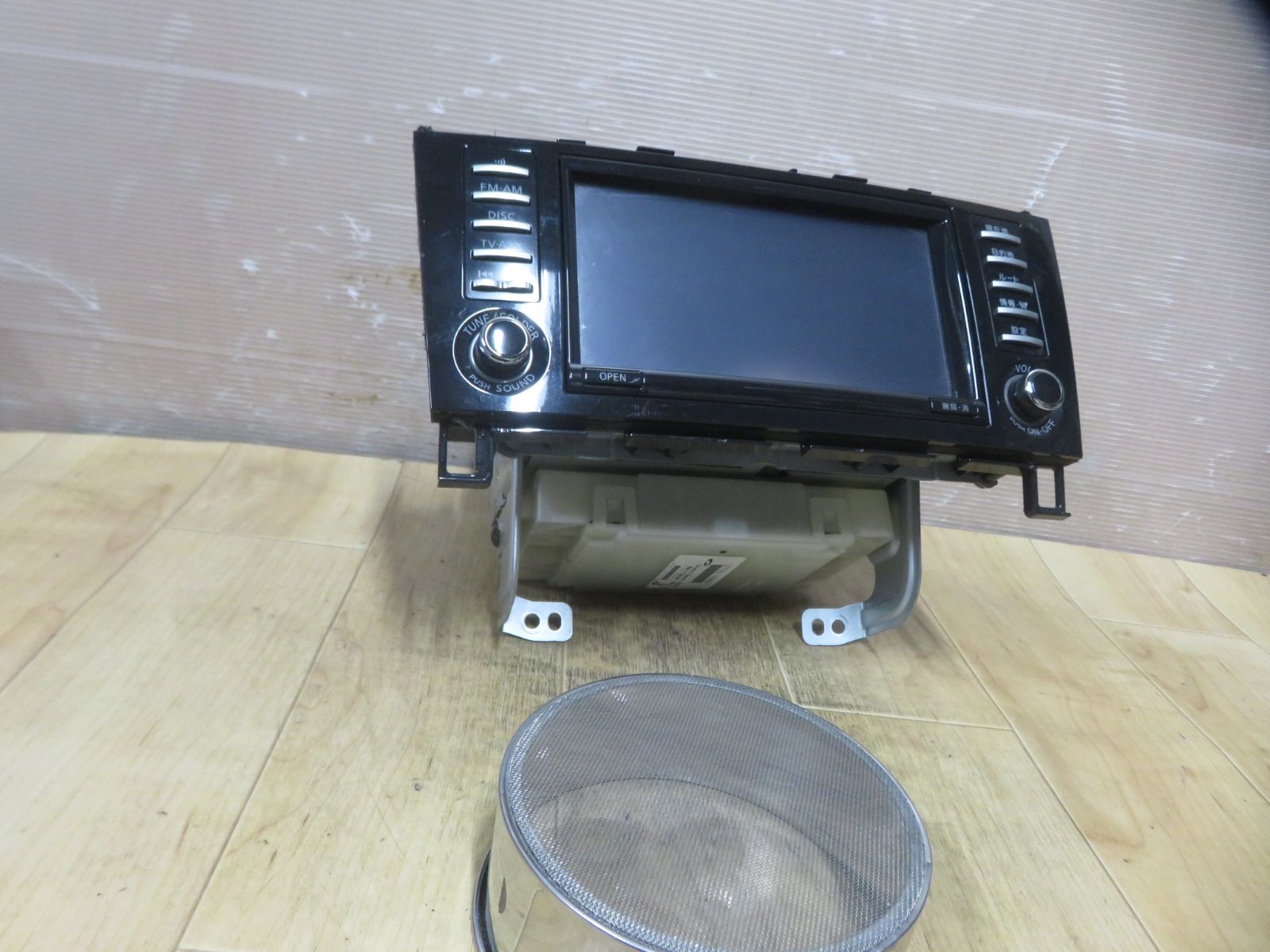 ☆動作保証付/V9694/日産純正 28090 1VA0A/NA7W-8150JP C26セレナ HDD