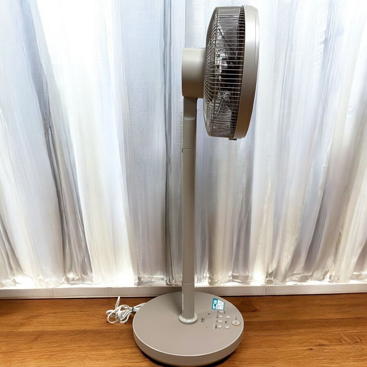 ☆送料無料 2022年製 美品 MITSUBISHI 三菱電機 扇風機 R30J-DMB T モカ