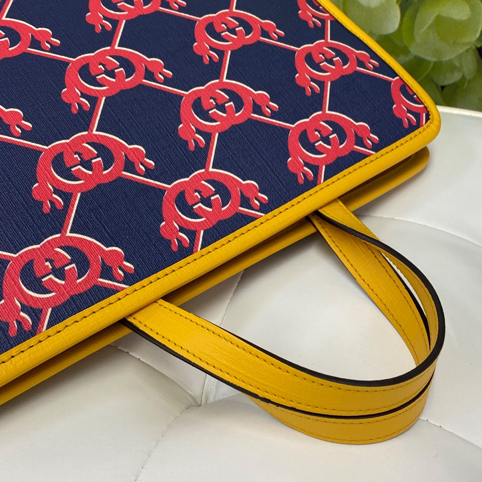 グッチ チルドレンズ インターロックG スネイル カタツムリ