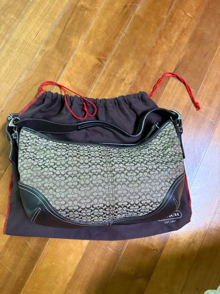 90s NIKE メッセンジャーバッグ ワンショルダー テック系 y2k 90s NIKE