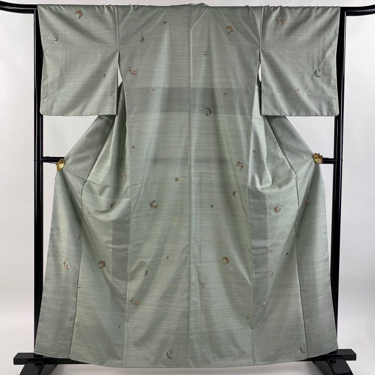 ★専用★未使用品 色無地 水色 身丈160cm 裄丈66.5cm 縫いの一つ紋 ☆専用☆未使用品 色無地 水色 身丈160cm 裄丈66.5cm 縫いの一つ