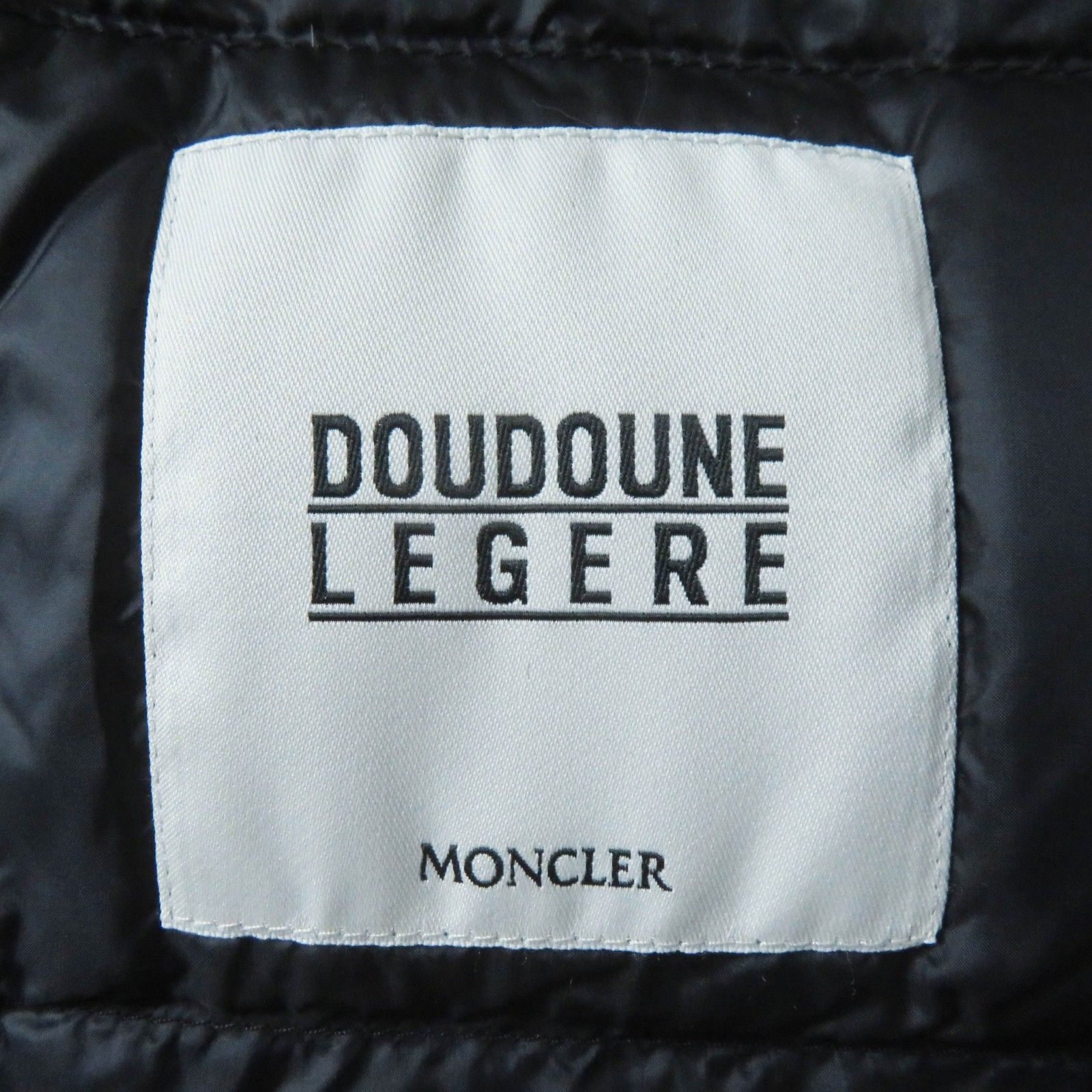 美品◎MONCLER モンクレール 21AW LAUZEE ベルト付き ワッペン型