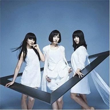 中古】邦楽CD Perfume / トライアングル - メルカリ