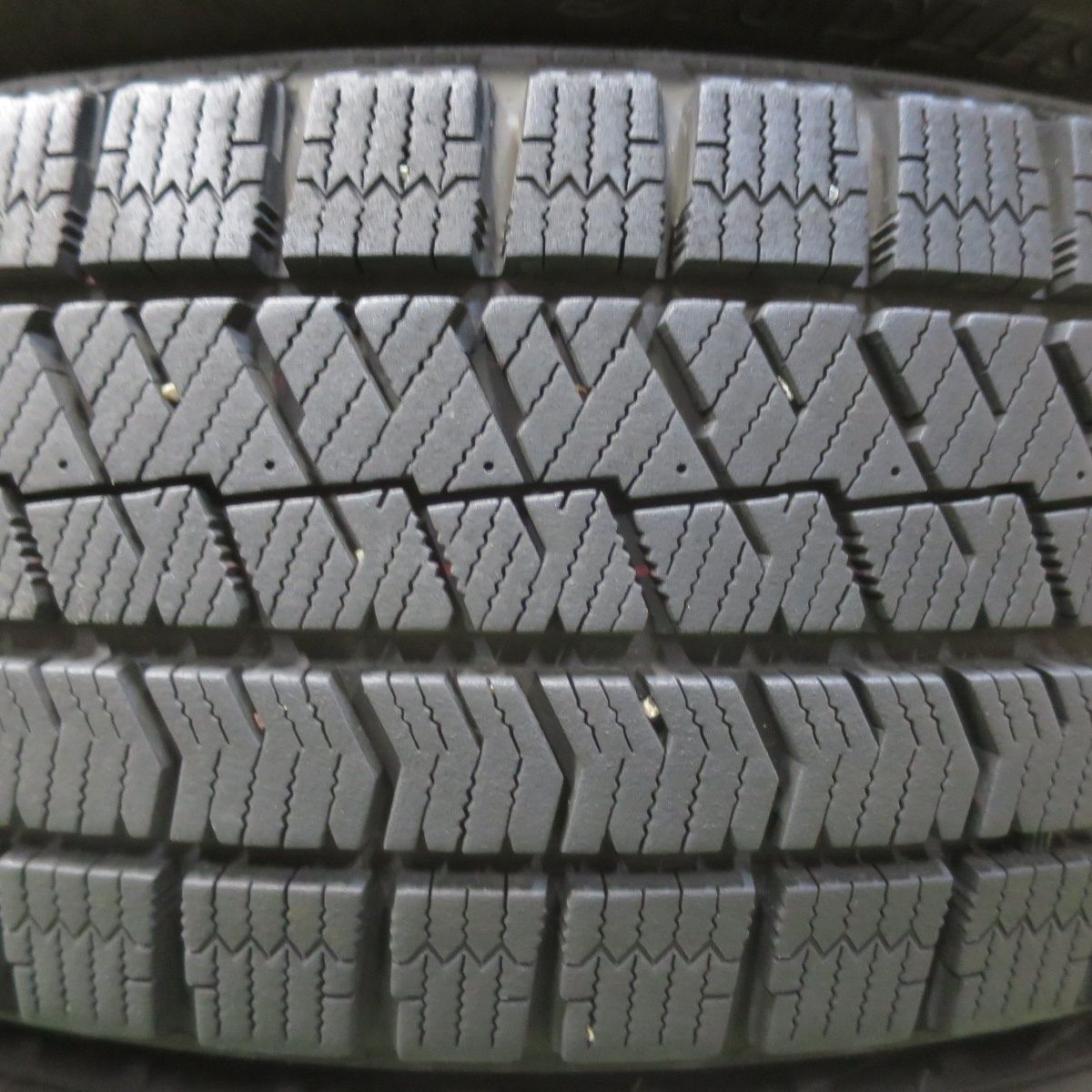 【激安大特価！】 バリ溝 9分 スタッドレス 175 65R15 ブリヂストン ブリザック VRX2 TOPRUN トップラン 15インチ PCD100 4H 5092607イス 優しい