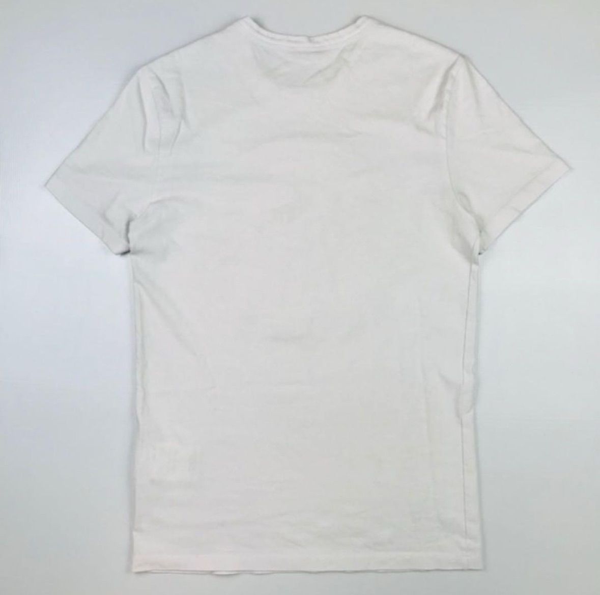 良品★モンクレール・サテン生地ビックアイコンデザイン Tシャツ(XS) 良品☆モンクレール・サテン生地ビックアイコンデザイン Tシャツ(XS)
