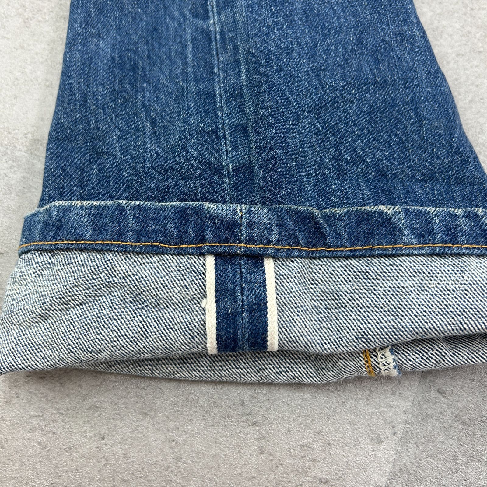 リーバイス BIGE 赤耳 501 W33 L36 555 米国バレンシア製 50s復刻/W34 リーバイス 501XX バレンシア工場 bigE 赤耳 - メルカリ