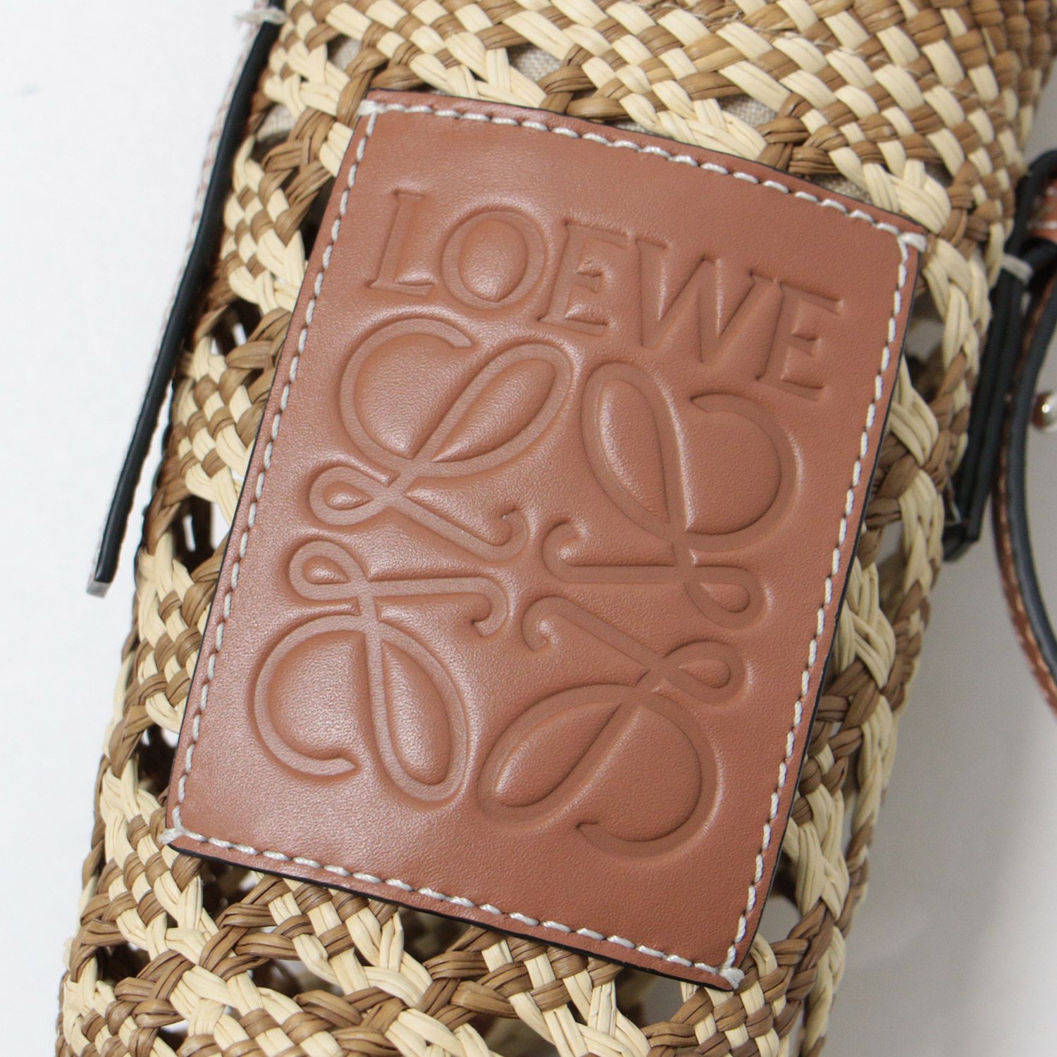 LOEWE　シリンダーポケット ラフィア アナグラム ショルダーバッグ 楽天市場】LOEWE ロエベ ショルダーバッグ CYLINDER POCKET シリンダー