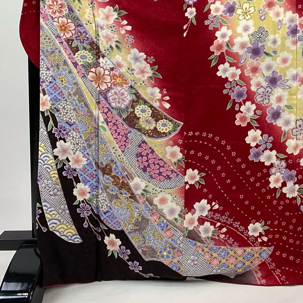 振袖 身丈169cm 裄丈72.5cm L 袷 熨斗 桜 金彩 染め分け 赤 正絹