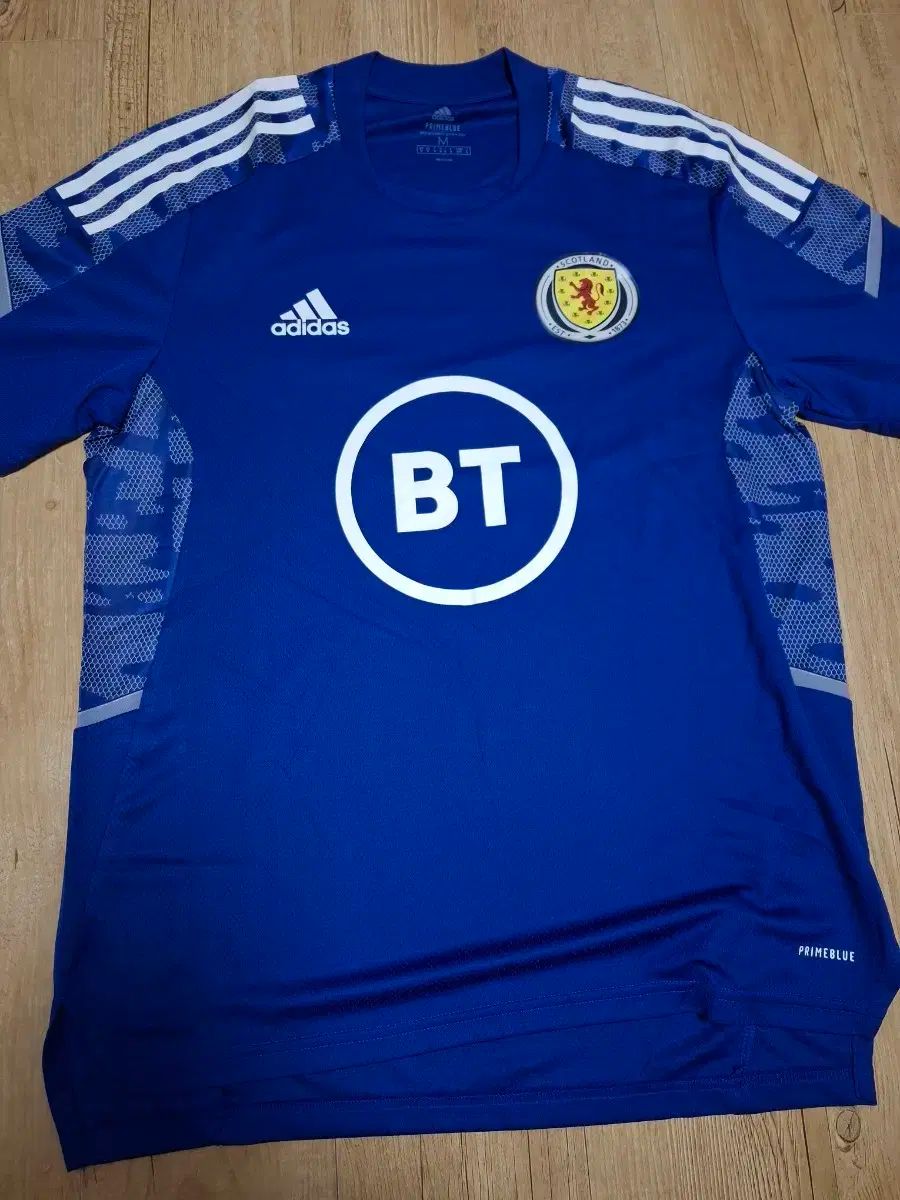 adidas(アディダス) スコットランド人 トレーニング Tシャツ adidas(アディダス) スコットランド人 トレーニング Tシャツ