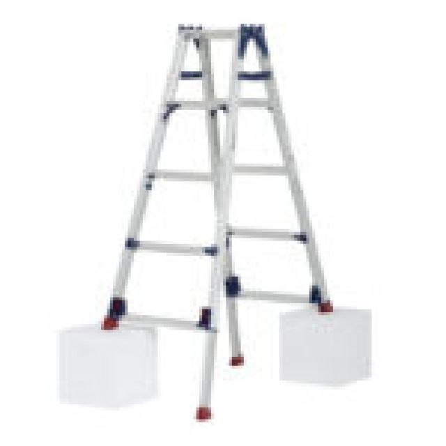 ピカコーポレーション 四脚アジャスト式脚立 かるノビ SCL-150A