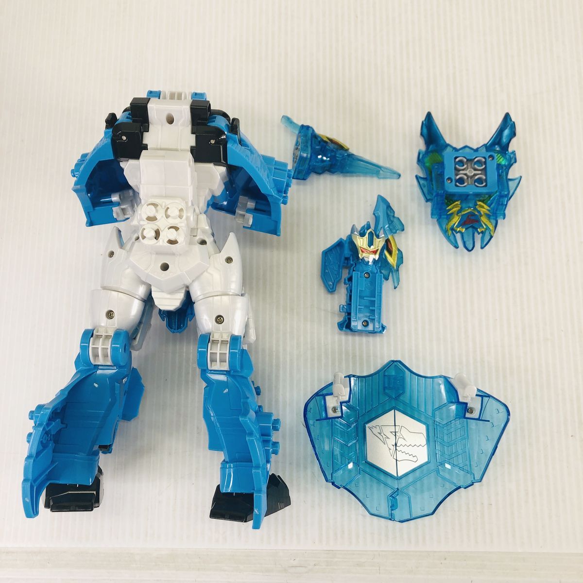  リュウソウジャー DXキングキシリュウオー 戦隊ヒーロー 特撮