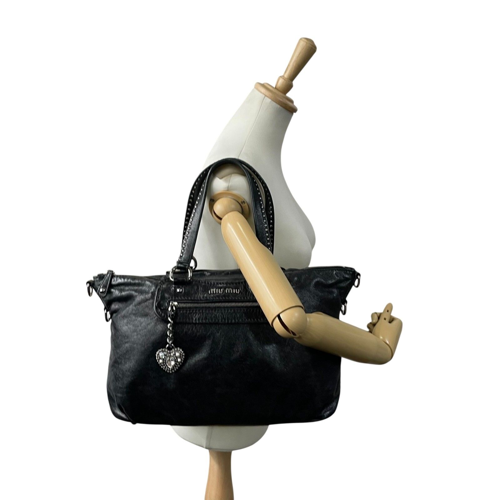 【美品】MIU MIU　ゴールドスタッズ　ダブルジップ　ハンドバッグ 美品】MIU MIU ゴールドスタッズ ダブルジップ ハンドバッグ