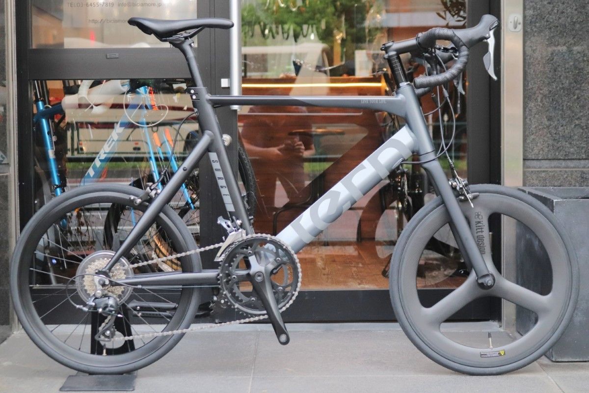 ターン TERN サージュ SURGE FLAME BIKE モデル 2025年モデル 52サイズ シマノ クラリス R2000 8S アルミ ミニベロ ロードバイク 東京南麻布店