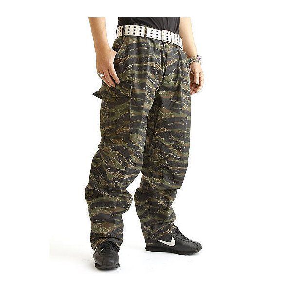 《美品》ビームスゴルフ フリースプルオーバー ポーラーテック フード Lサイズ 美品PORTER ABLEポーターエイブル L字ウォレット-コレクション