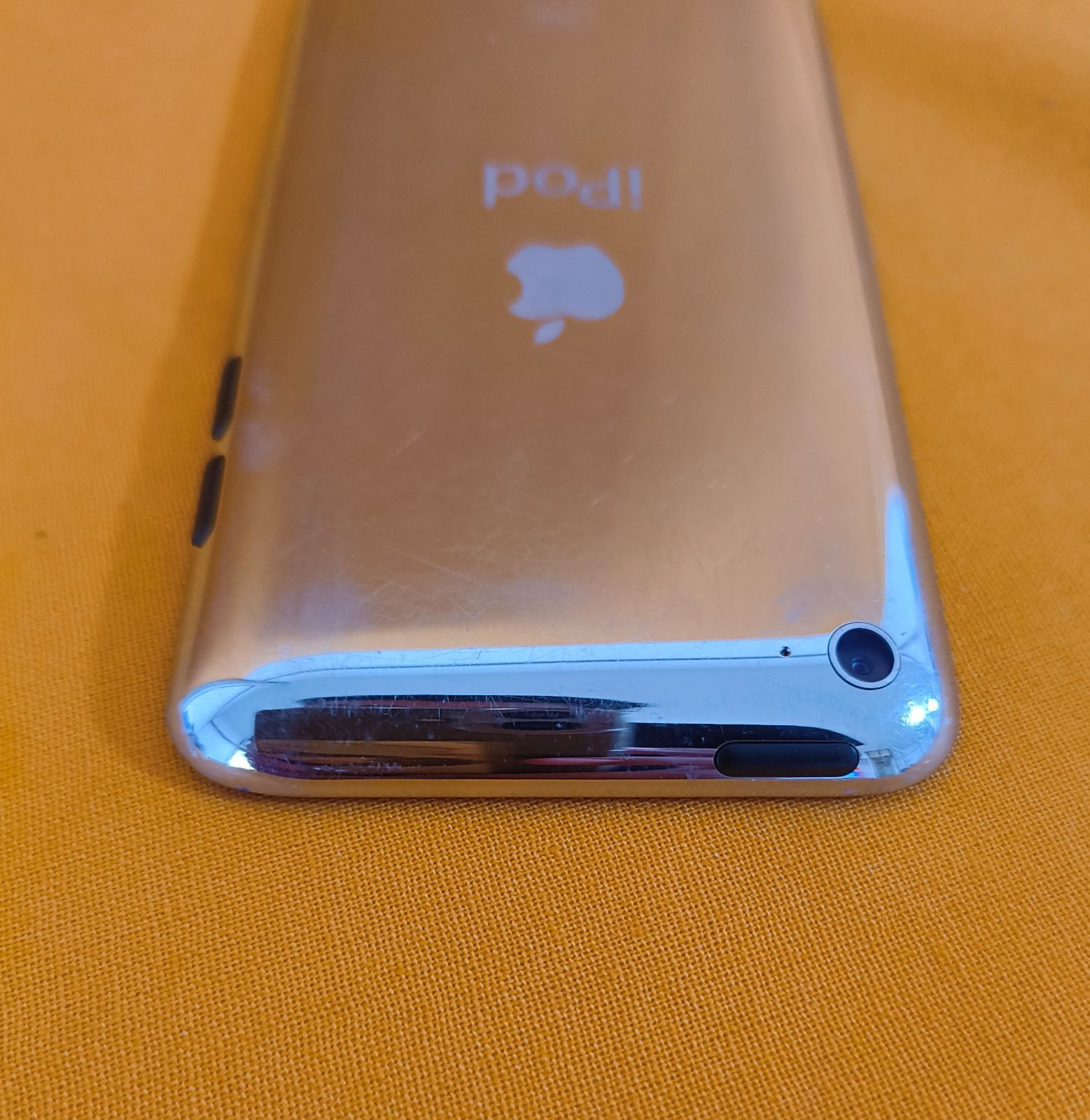 オーディオ機器 ipod nano4Gシルバー デジタルオーディオプレーヤー