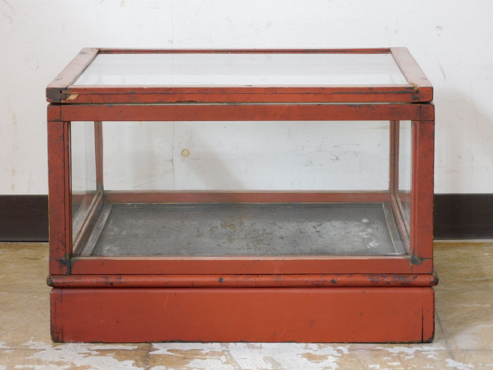 木製無垢材 ふるい 壁掛けショーケース A 卓上・平置きとしても