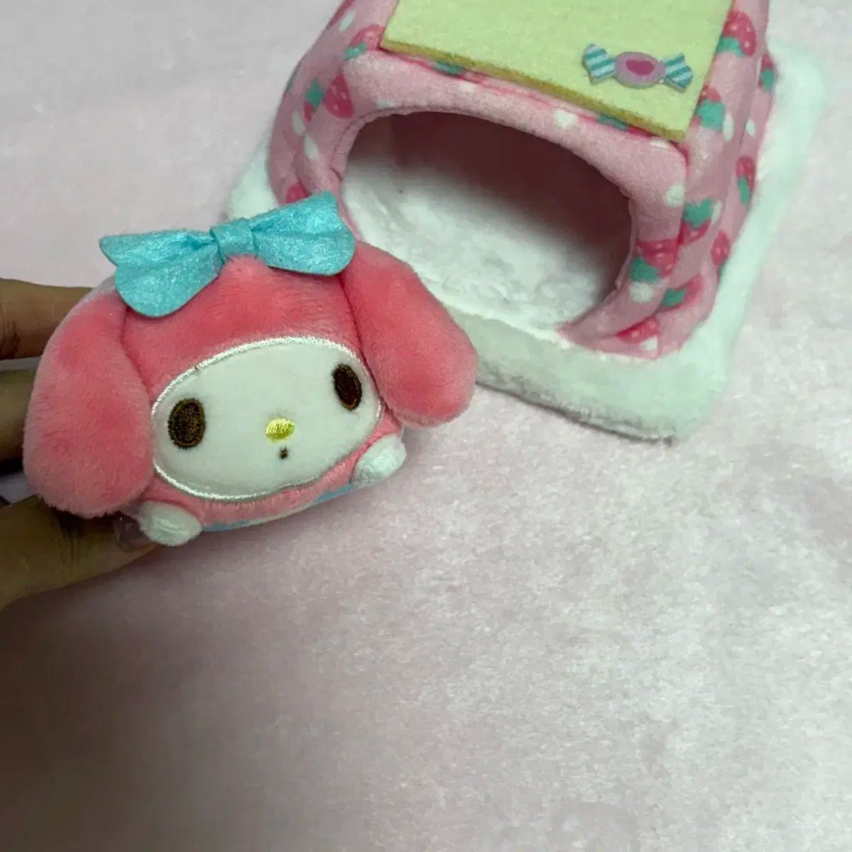 サンリオ マイメロディ こたつ ぬいぐるみ - メルカリ