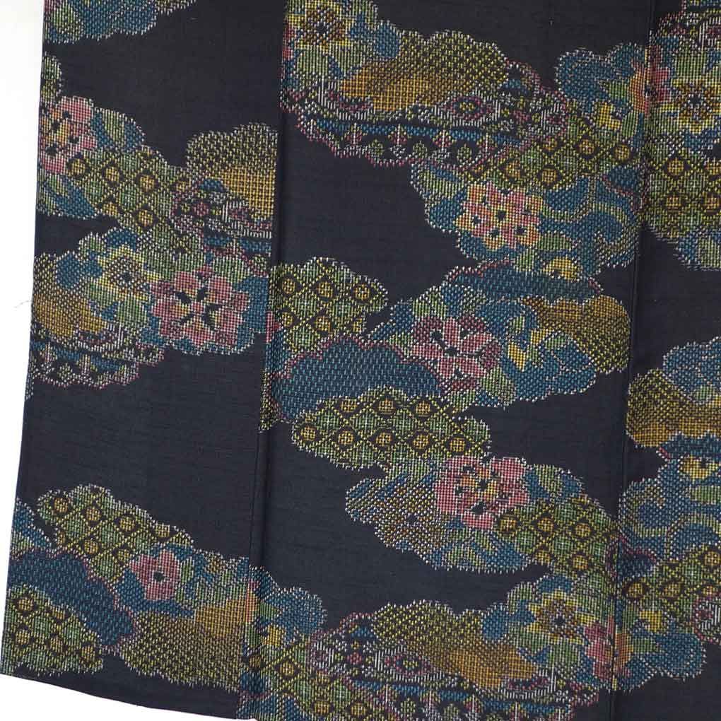 紬 身丈160cm 裄63cm 前幅23cm 後幅29cm 袖丈49cm 袖幅32cm レディース 単衣 雲取り 裄Mサイズ 初夏 初秋用 正絹 シルク ネイビー リメイク リユース リサイクル 呉服のきくや