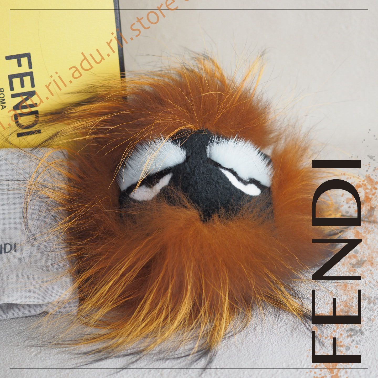 FENDI チャーム キーホルダー - 小物