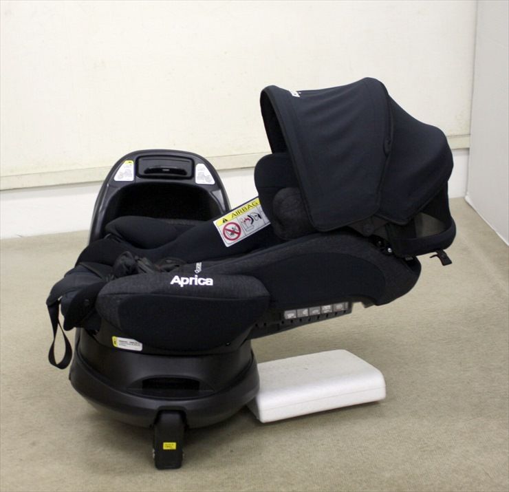 フラディアグロウ ISOFIX スタンダード ピュアブラック 93505  