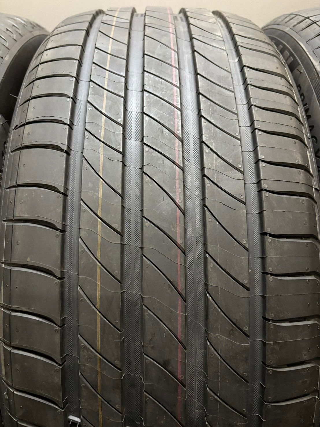 サマータイヤ 4本