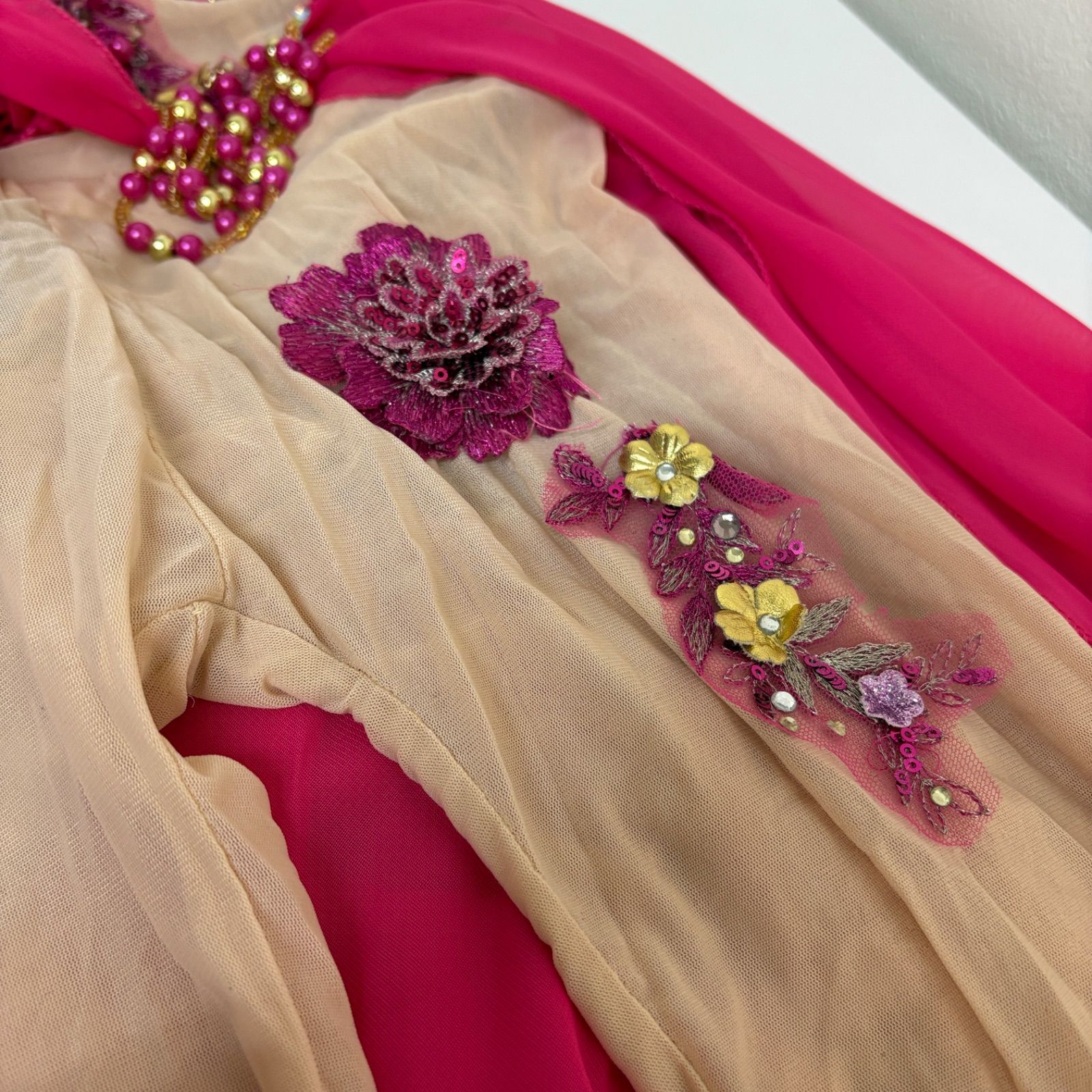 ベリーダンス セットアップ ピンク ビーズ装飾 ベリーダンス衣装