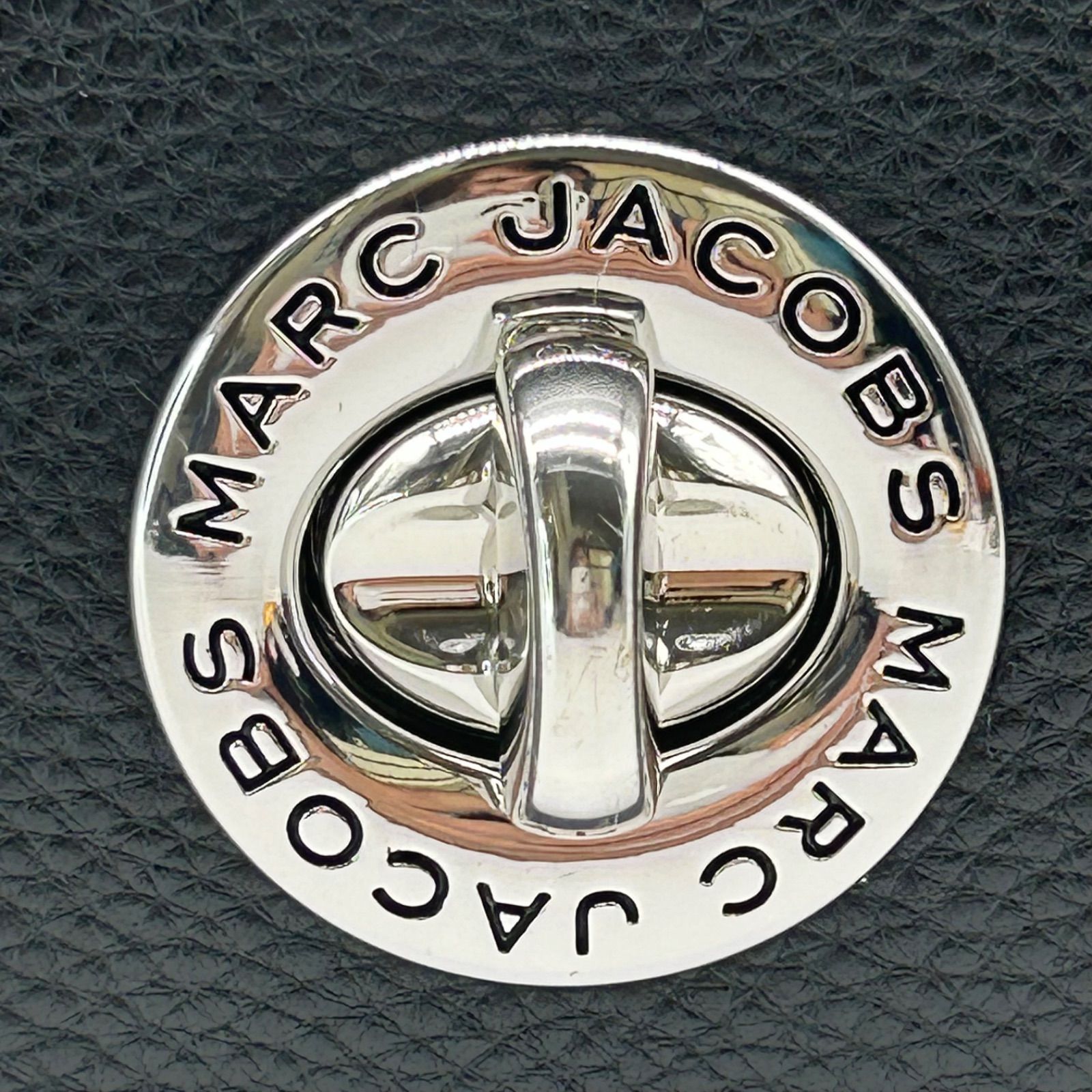 美品】MARC JACOBS マークジェイコブス レザー ショルダーバッグ