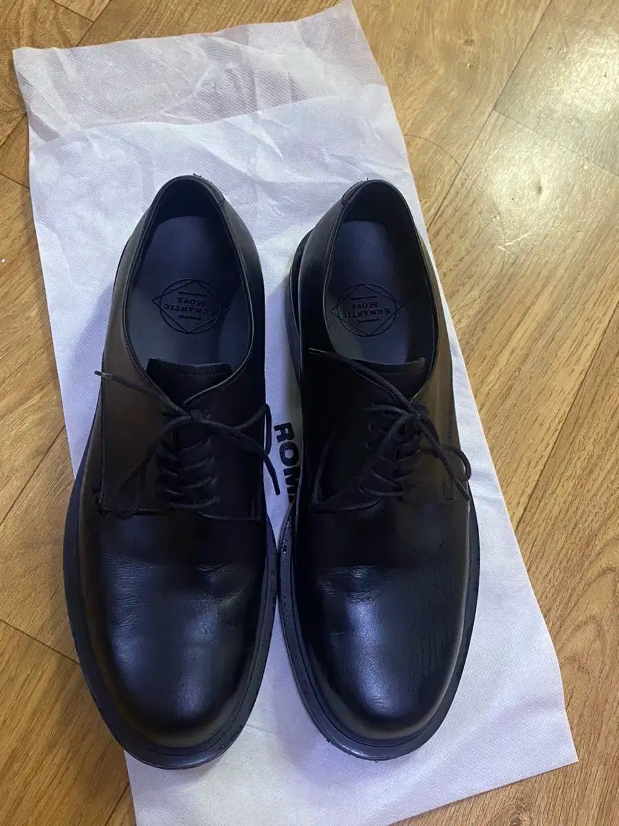 【雷市場（ポンジャン）商品韓国直送】ROMANTIC MOVE(ロマンチックムーブ) 地下 ダービー FG (マット) 265