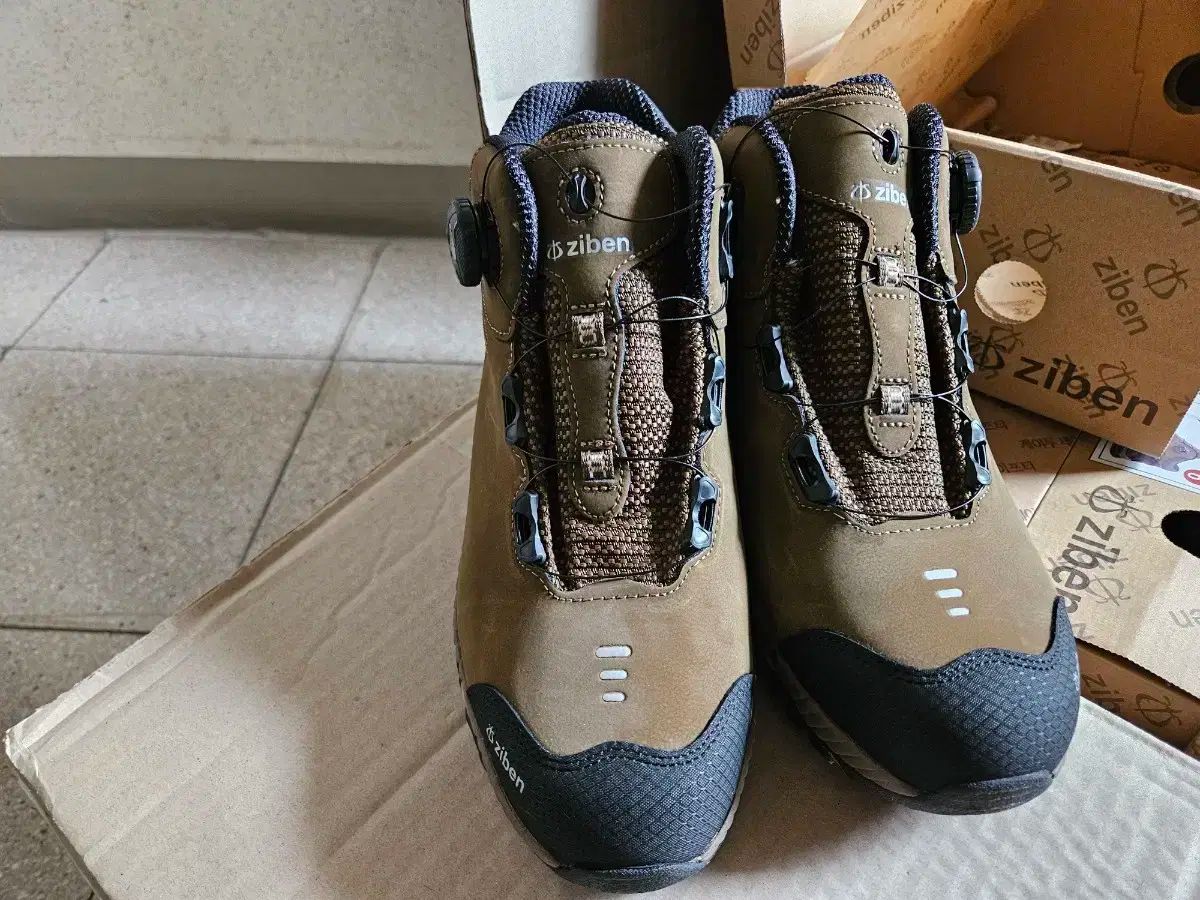 ジベン 安全靴 ZB-206 270mm