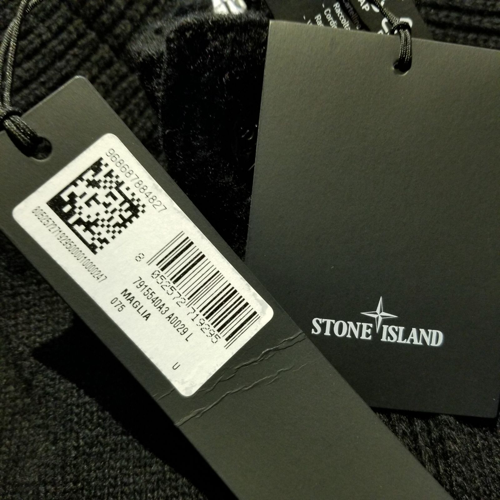 STONE ISLAND 23AW プルオーバー ハーフジップニット 7915540A3 