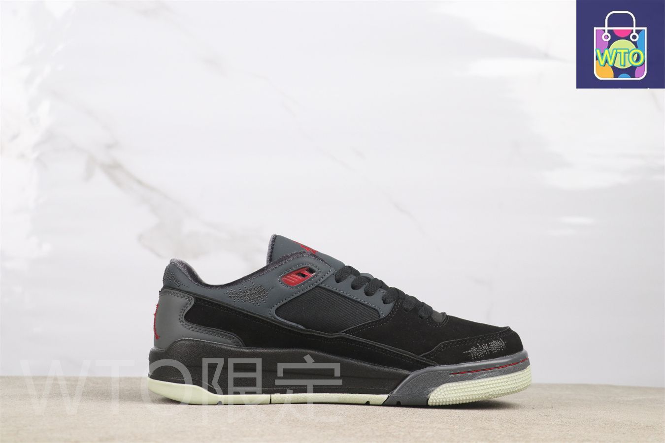今日特価】Air Jordan 4 HQ2958-006 エアジョーダン 4 ブラック