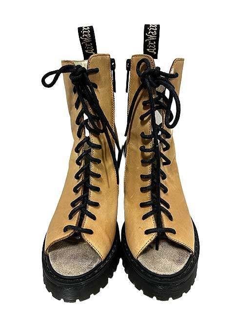 Dr.Martens ドクターマーチン 靴 カルメリータ ベージュ チャンキーヒール UK3.0 JP22cm相当＿S13＿s-0239-r13＿セルモアから
