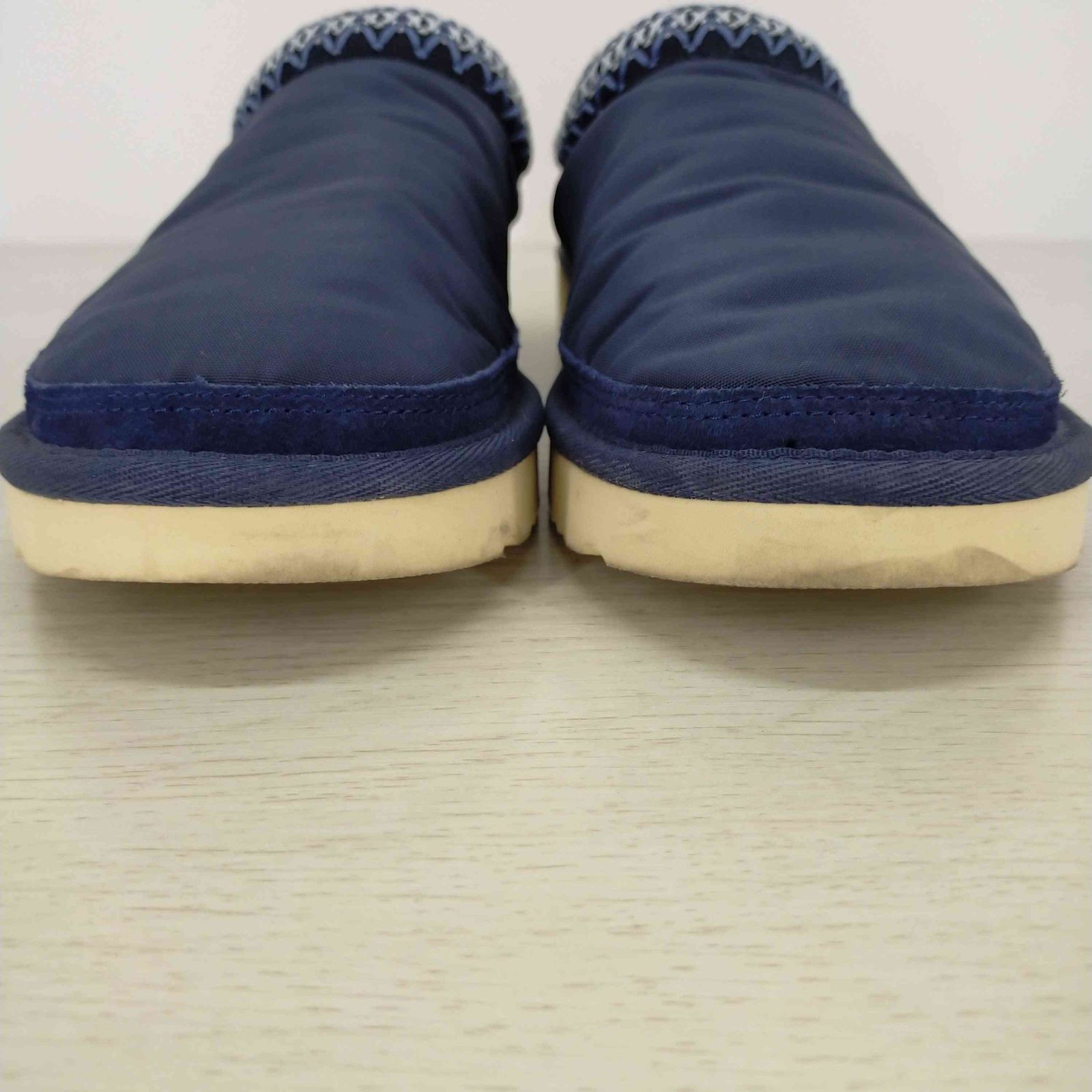 アグ UGG TASMAN MLT タスマンミリタリー ナイロン スリッポン 