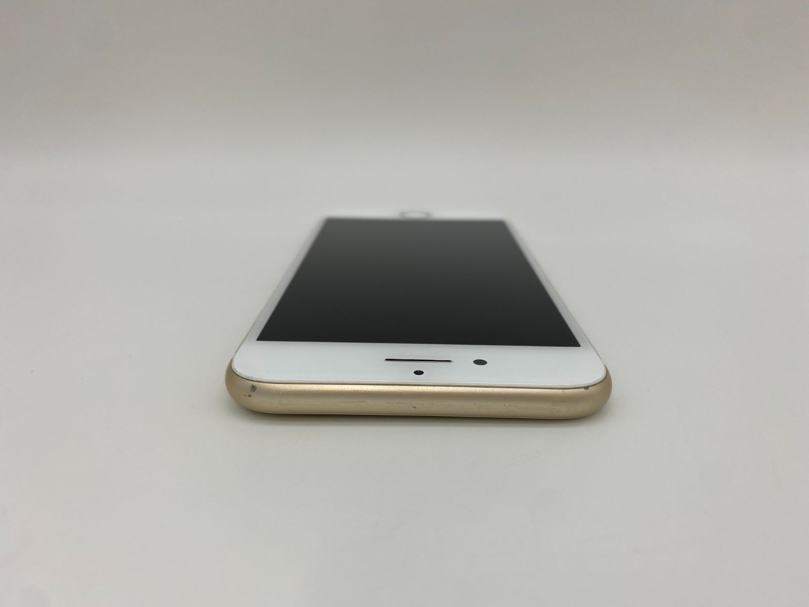 iPhone7ゴールド SIMフリー バッテリー82% ムスビー｜iPhone 7 32G シルバー SIMフリー バッテリ82% 判定
