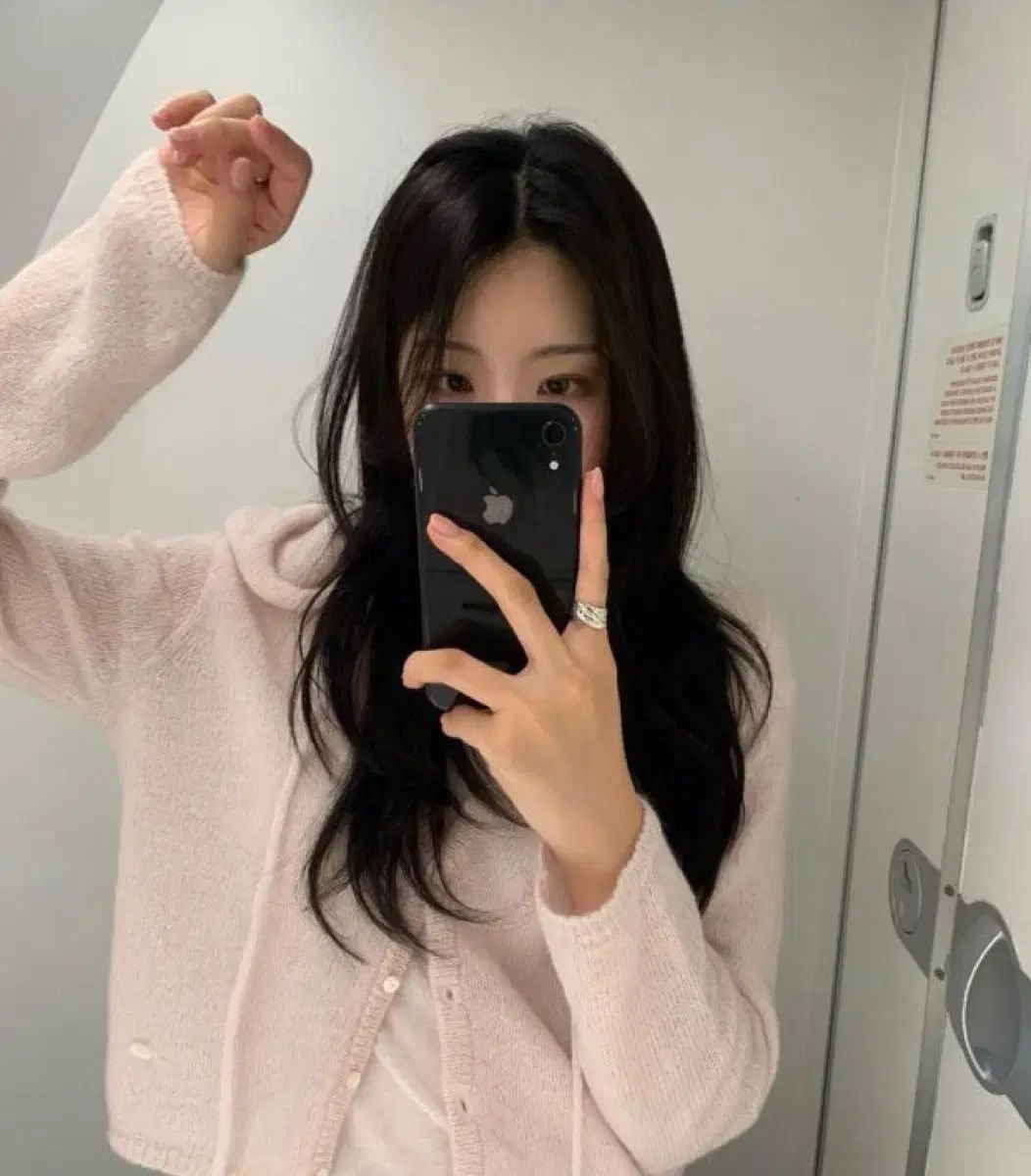 オンデミン ロー フード カーディガン Low hooded knitwear