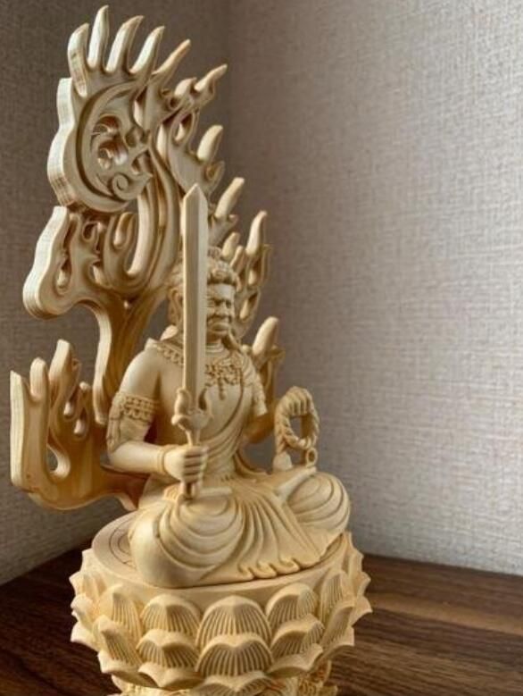 ストア 新作☆精密彫刻 不動明王 木彫 仏像 不動明王座像 檜木 高約