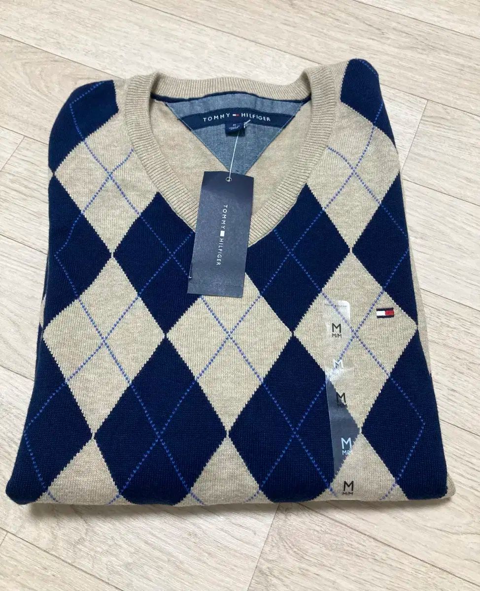 Tommy Hilfiger(トミーヒルフィガー) ニット セーター 100 （ M