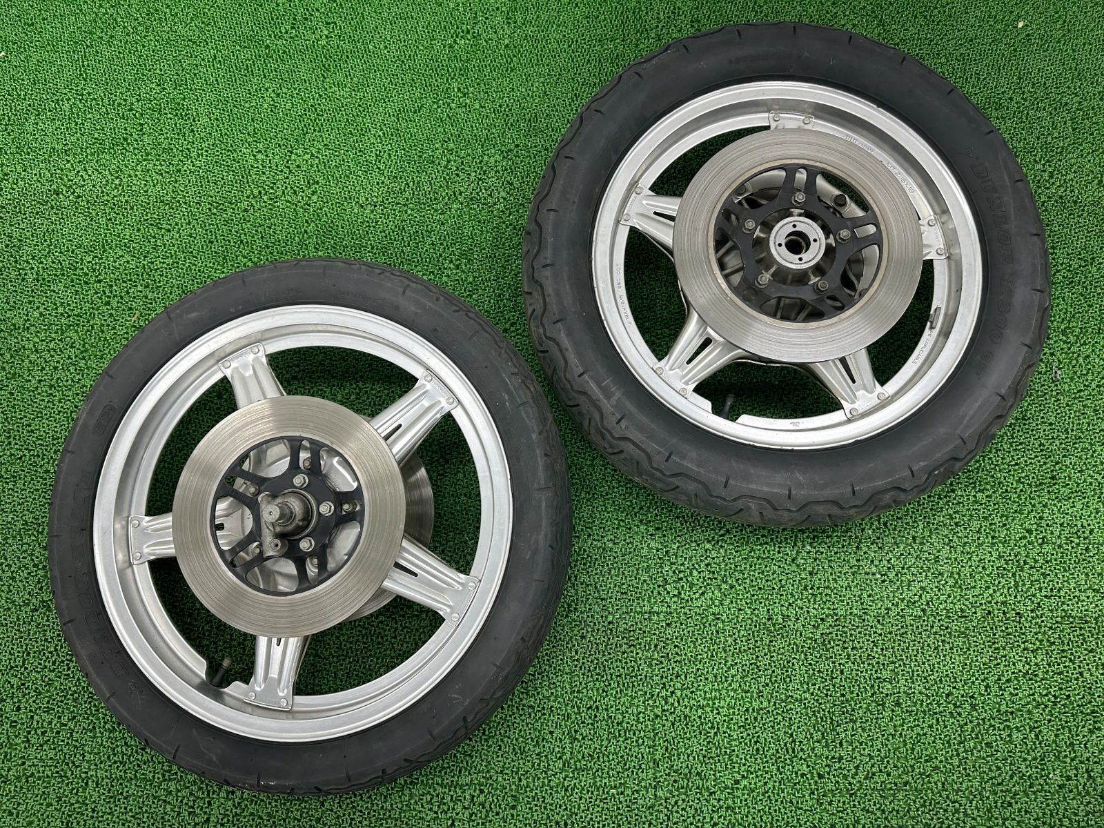 ns50f リアホイール ブレーキドラム付き NS50R NS50F 前後ホイールセット ns50f リアホイール ブレーキドラム