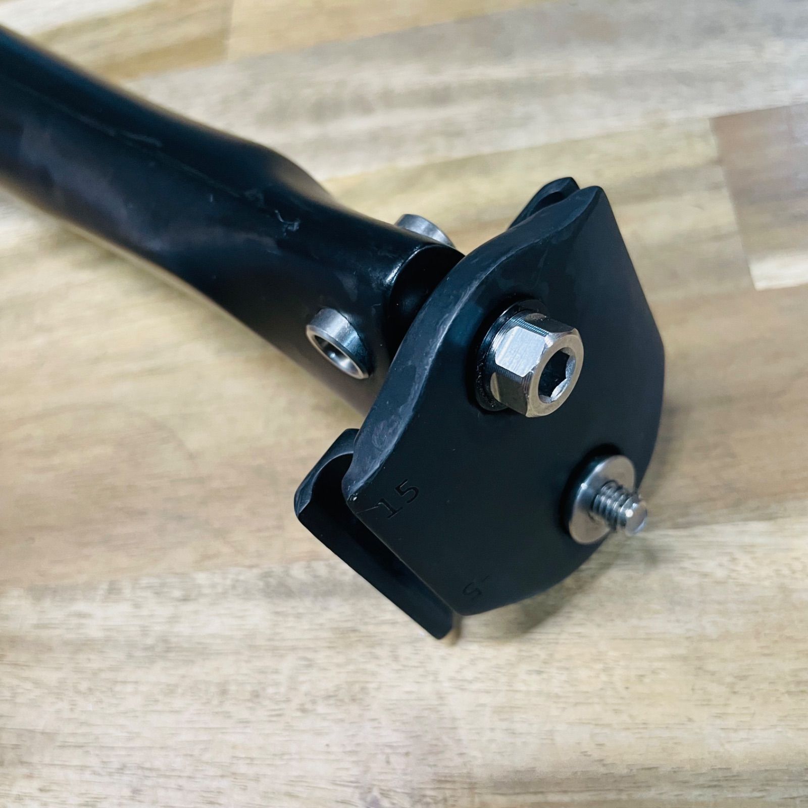 GIANT Contact SLR D-FUSE カーボン シートポスト D型断面 軽量