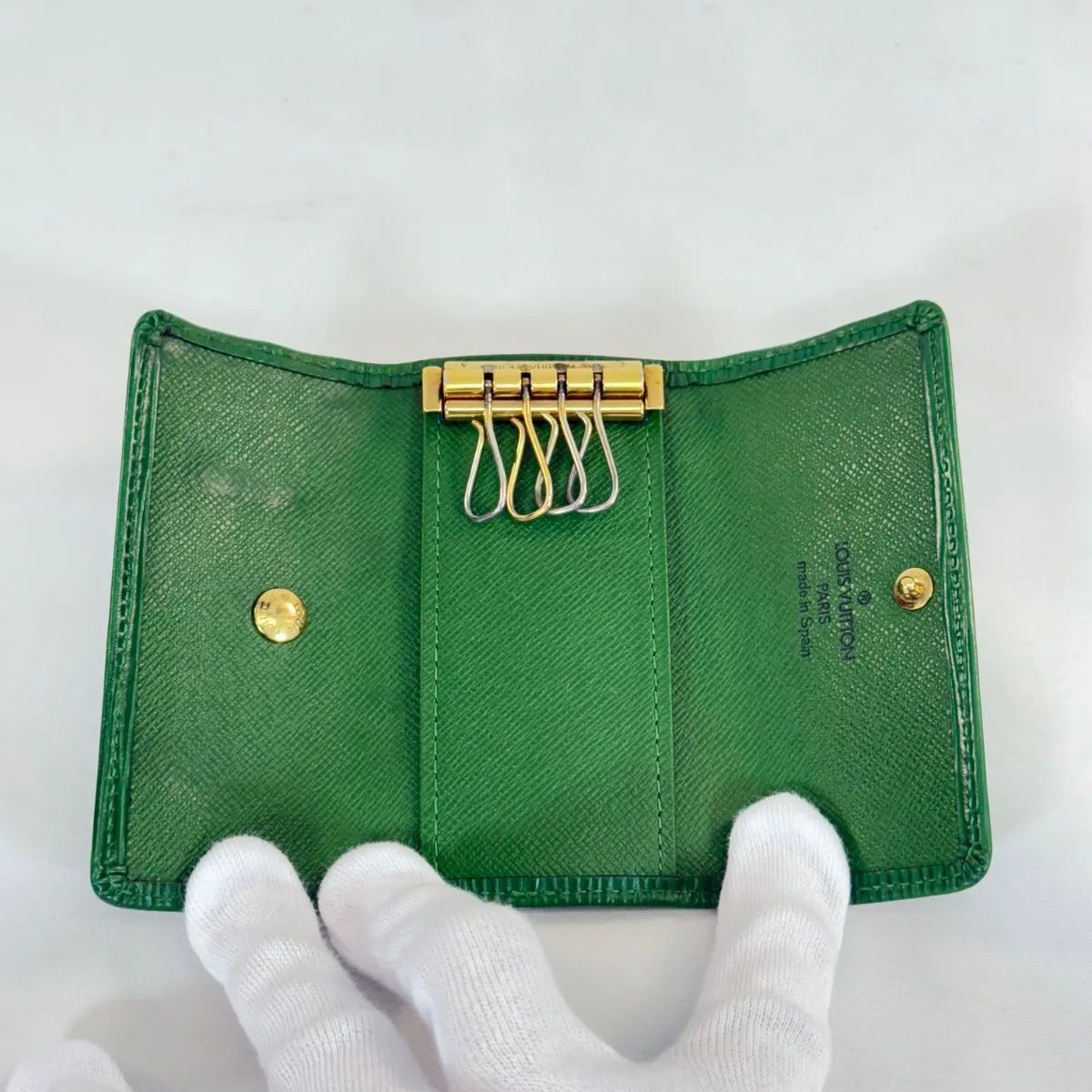 LOUIS VUITTON エピ ミュルティクレ キーケース 4連 M63824