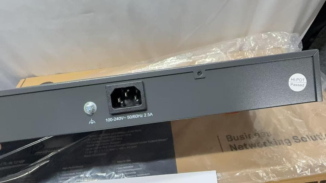 ラックマウントスイッチ