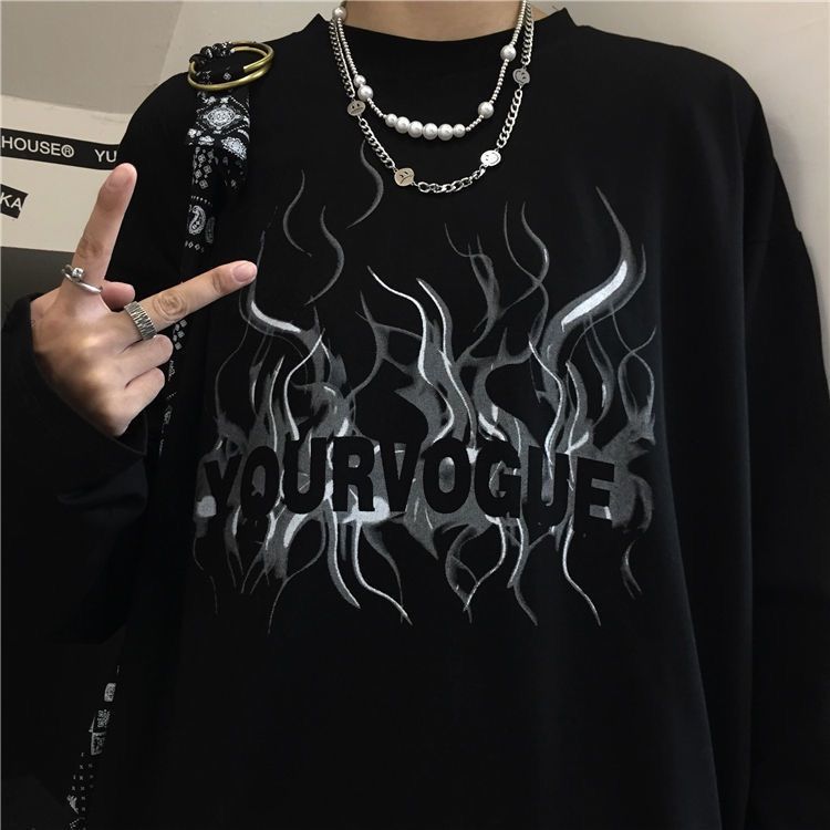 メルカリShops - 春服 長袖 Tシャツ 個性的 デザイン 病み 炎 ロゴ ビックシルエット 韓国